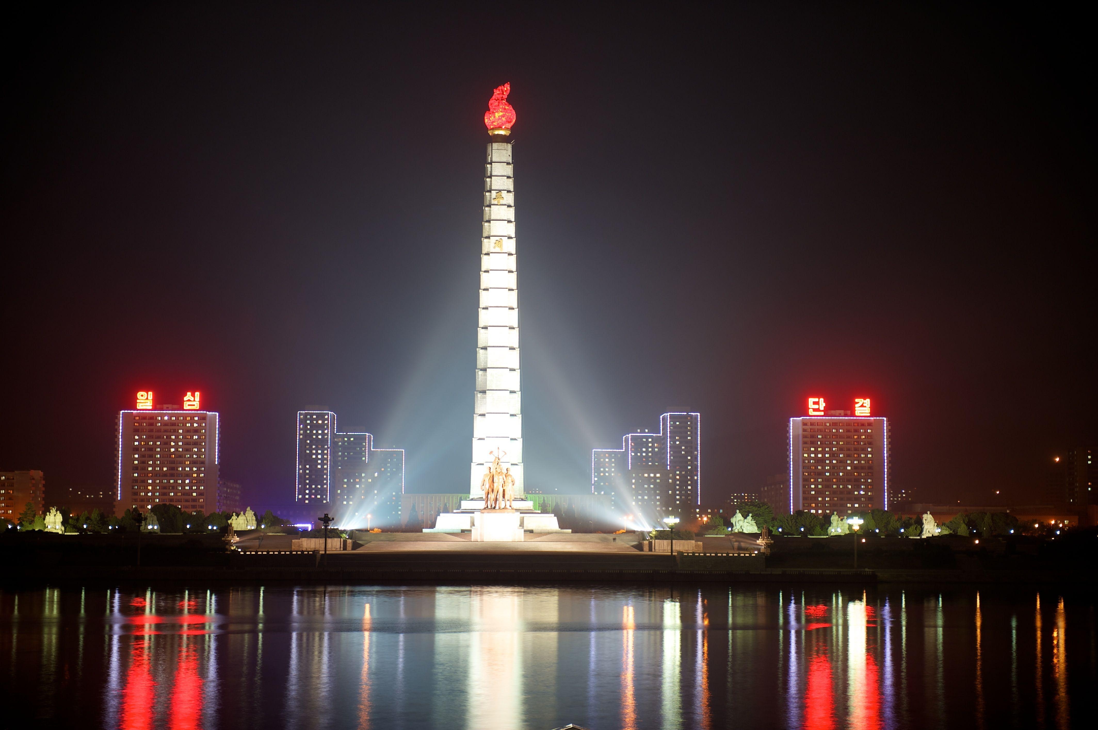 北朝鮮ツアー, ガイドツアー, 平壌旅行, 旅行グループ