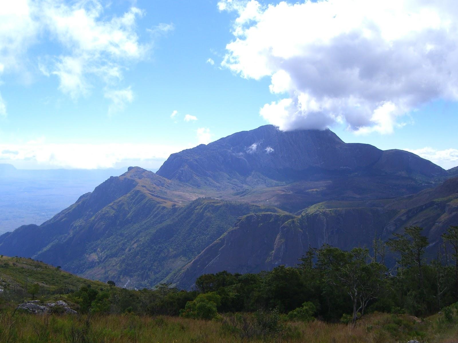 ムランジェ山、日記、旅行、探検