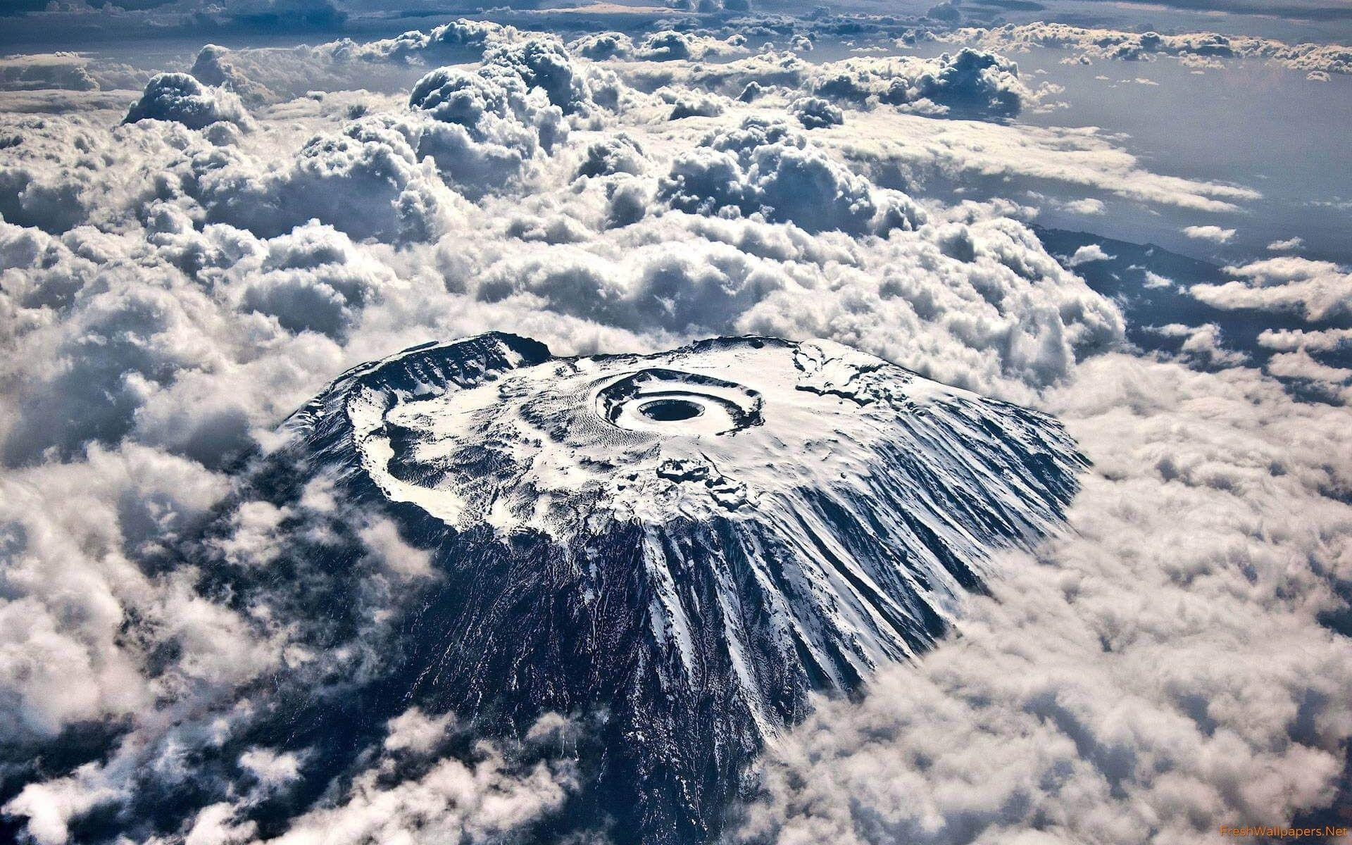 穴火口, 雲上, 空中, キリマンジャロ