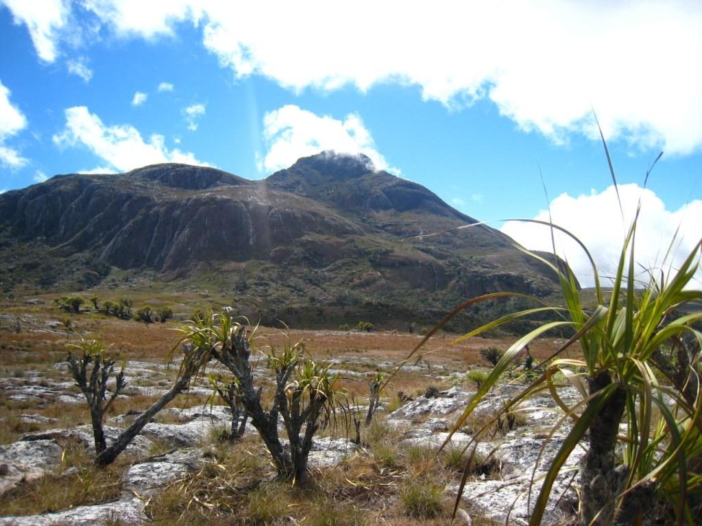 ムランジェ山、冒険、旅行、登山