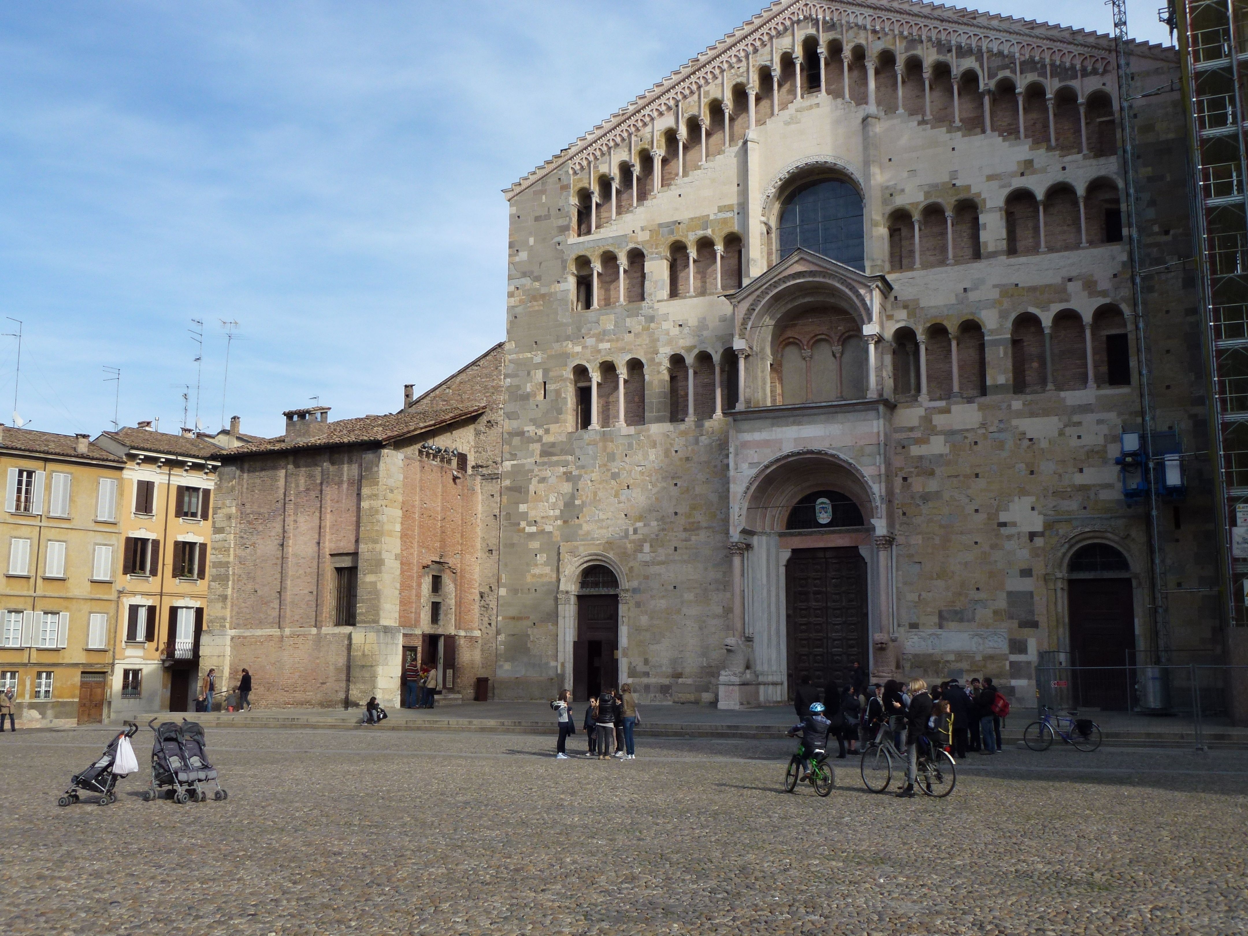 パルマ旧市街、写真、風景、イタリア