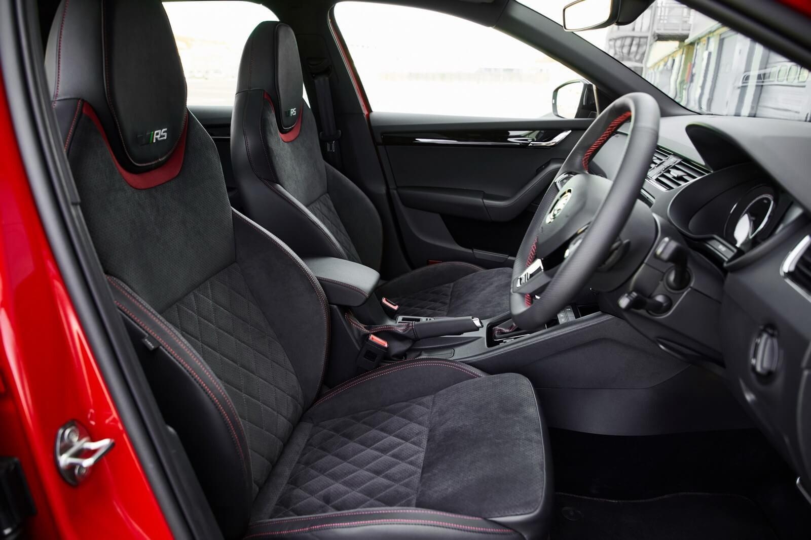 シュコダ・オクタビア、2019年、内装画像、車レビュー