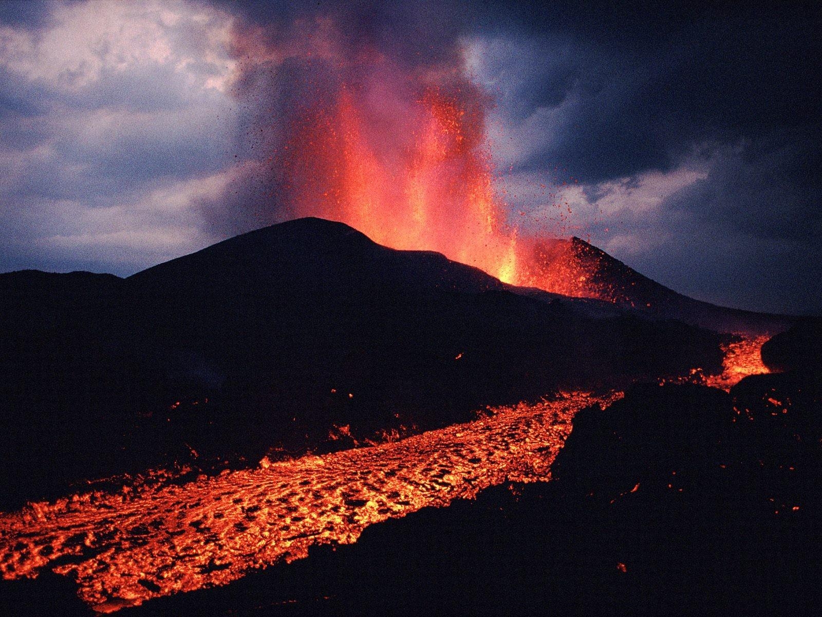 火山噴火, キマヌラ, ヴィルンガ, 自然