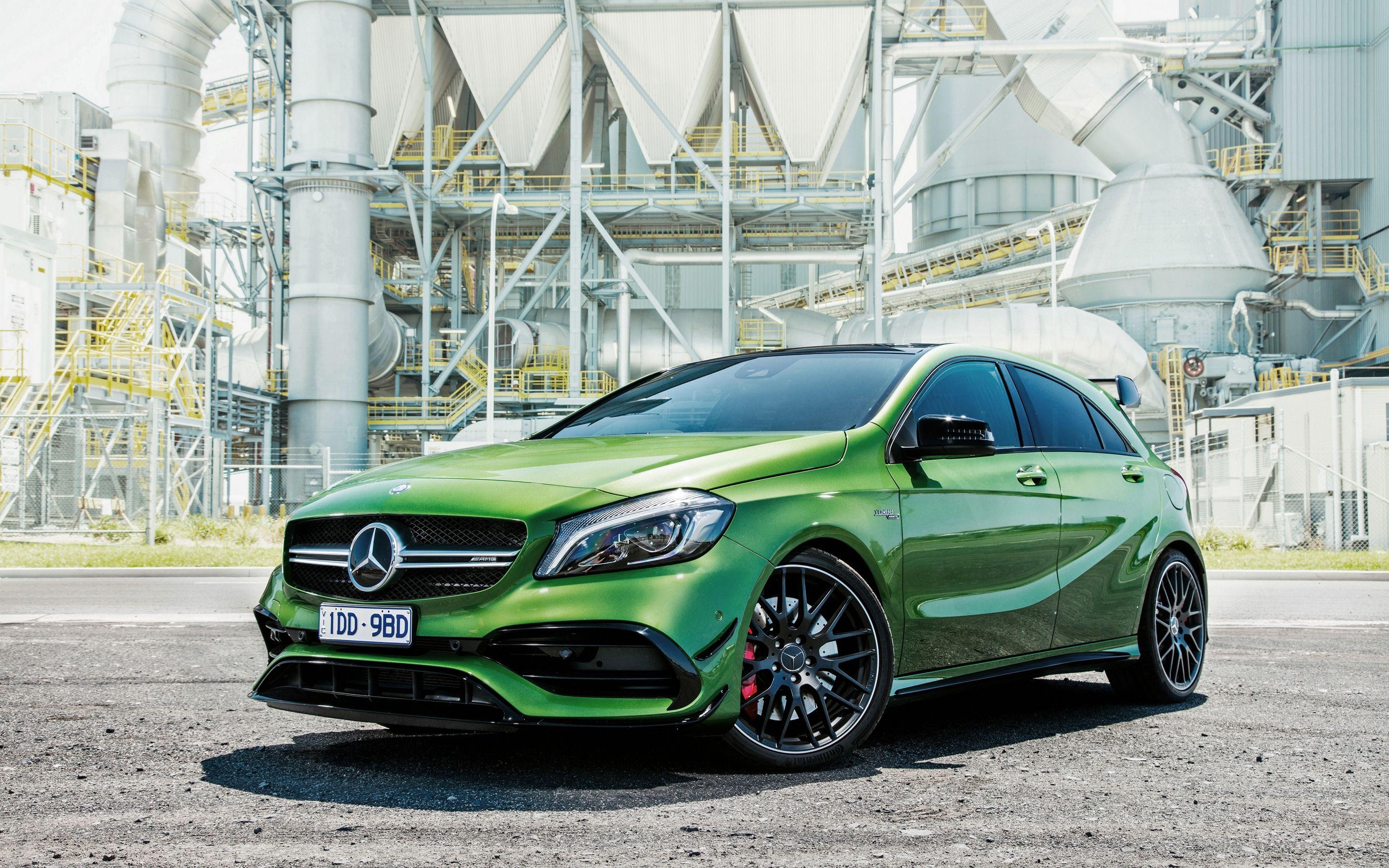 メルセデスAクラス、A45 AMG、4MATIC