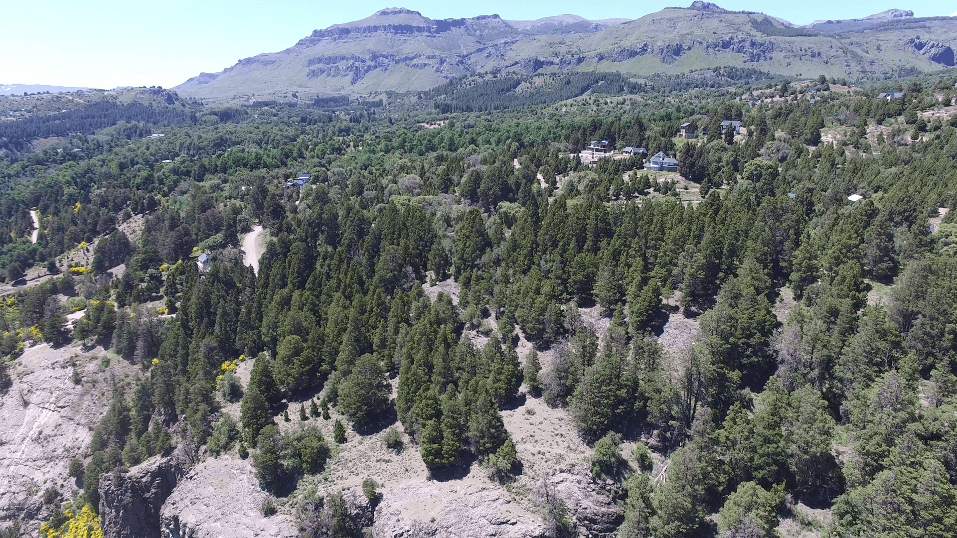 空撮、山中の家、サン・マルティン、自然の風景